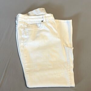 White denim jeans size 10